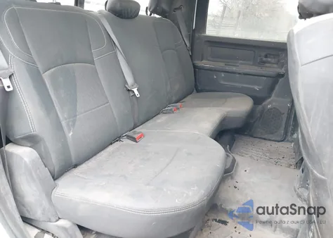 2022 Ram 2500 Tradesman 4X4 6'4 Box z USA, uszkodzony, nr VIN 3C6UR5CJ7NG439487